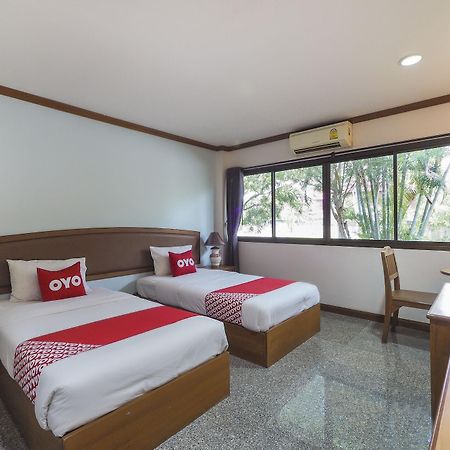Oyo 859 Golden Land Hotel Chiang Rai Dış mekan fotoğraf