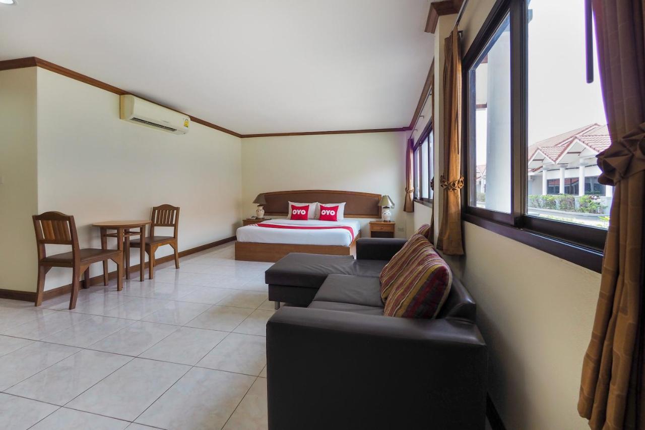 Oyo 859 Golden Land Hotel Chiang Rai Dış mekan fotoğraf