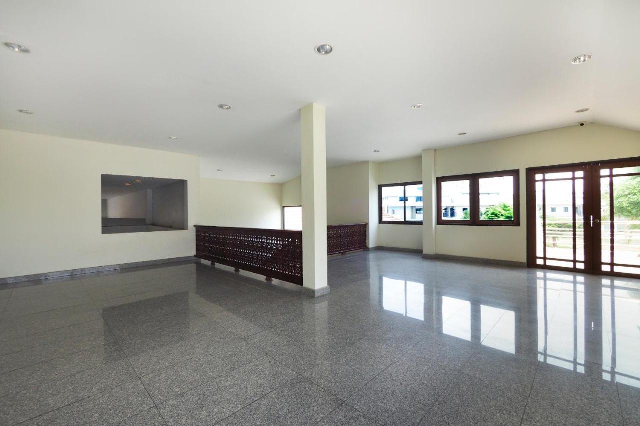 Oyo 859 Golden Land Hotel Chiang Rai Dış mekan fotoğraf