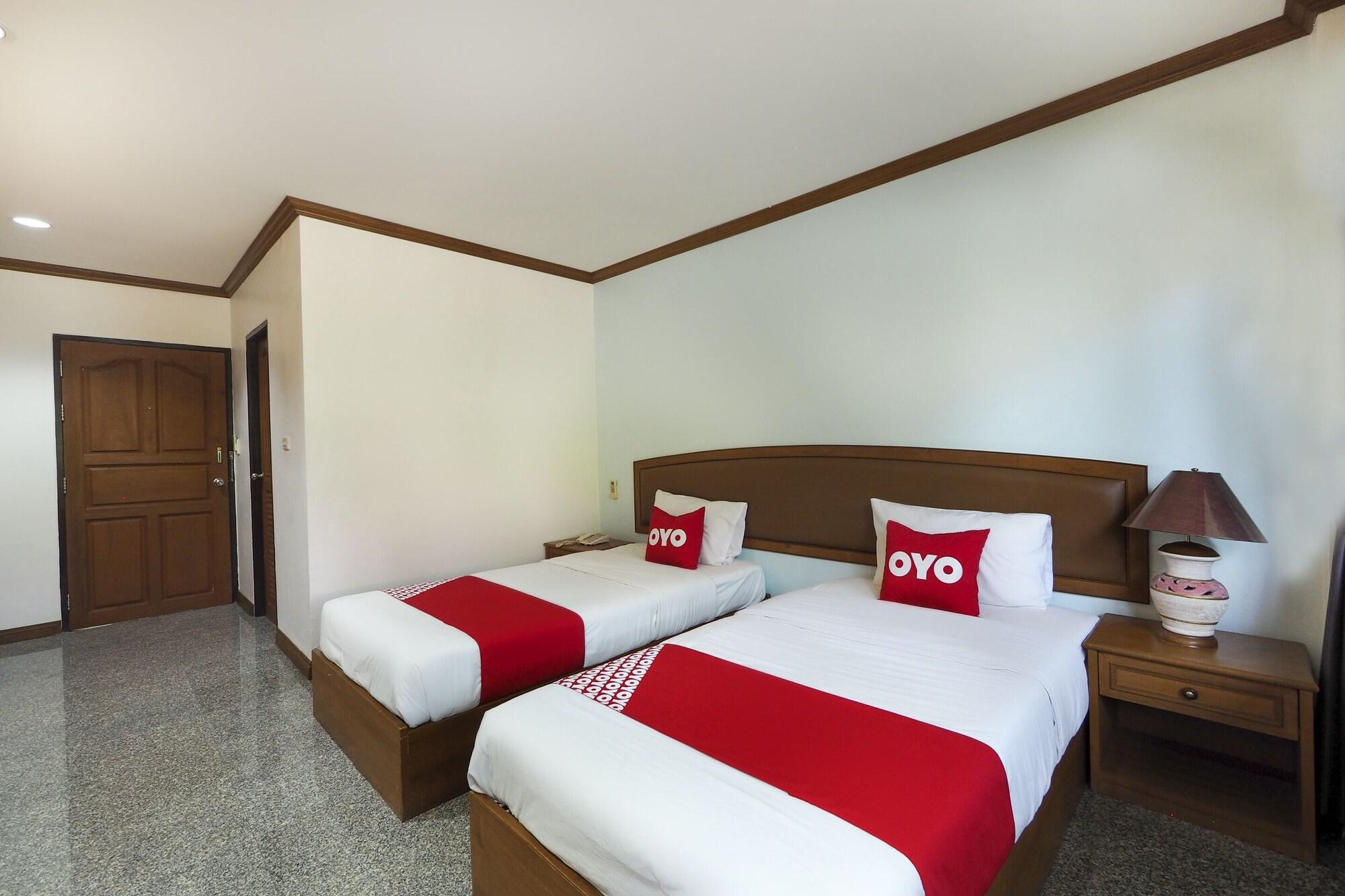 Oyo 859 Golden Land Hotel Chiang Rai Dış mekan fotoğraf