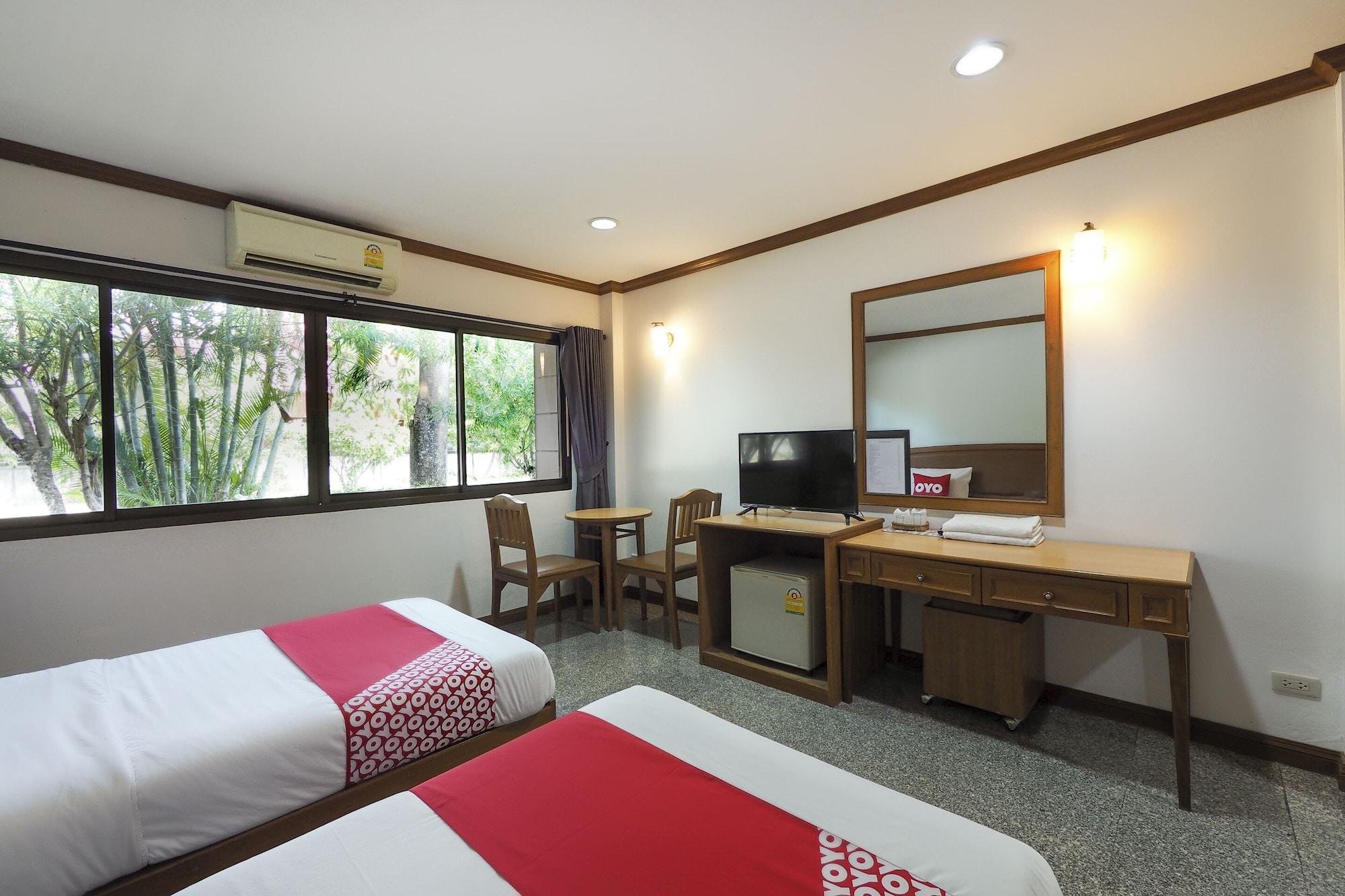 Oyo 859 Golden Land Hotel Chiang Rai Dış mekan fotoğraf