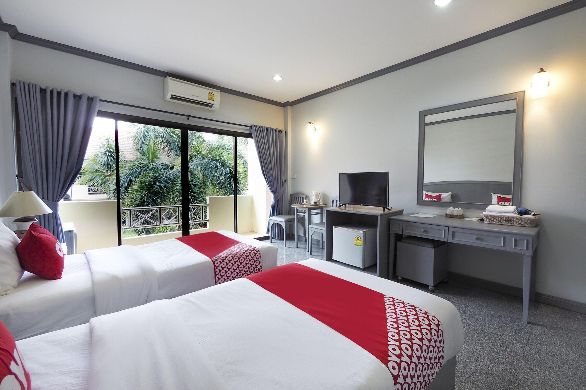 Oyo 859 Golden Land Hotel Chiang Rai Dış mekan fotoğraf