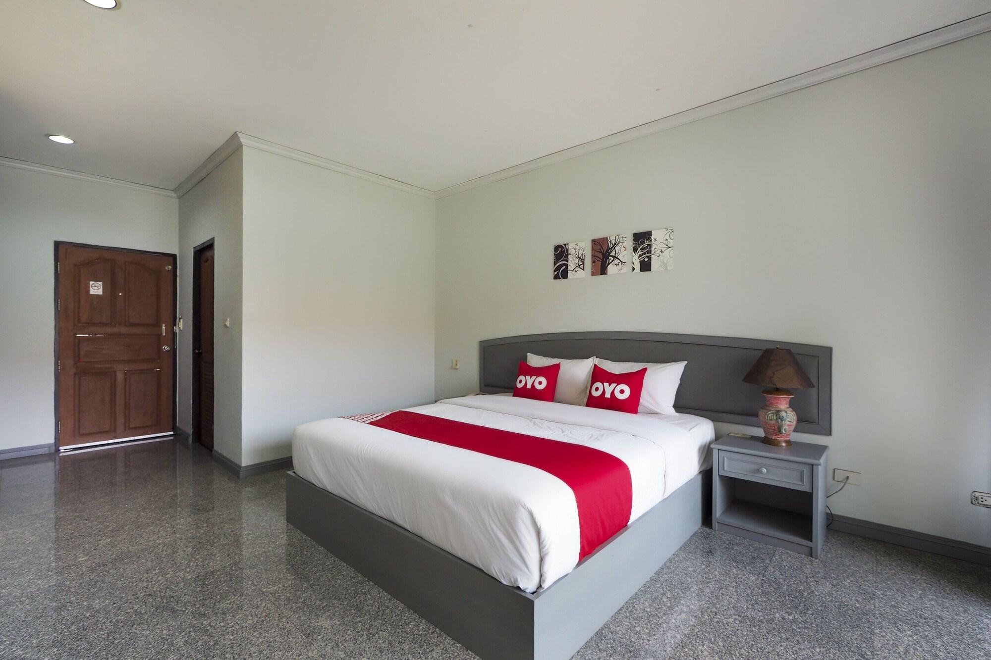 Oyo 859 Golden Land Hotel Chiang Rai Dış mekan fotoğraf