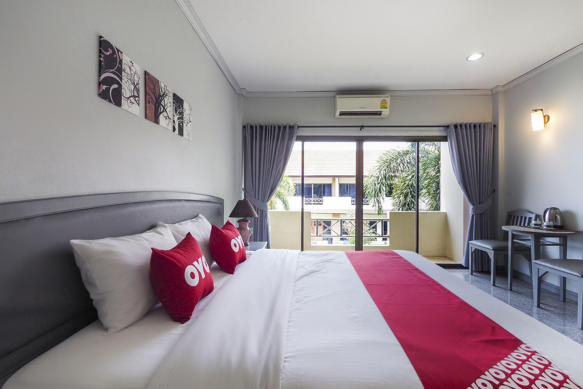 Oyo 859 Golden Land Hotel Chiang Rai Dış mekan fotoğraf